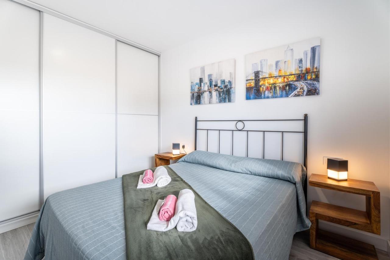 Las Rosas Sunset Apartment Арона Экстерьер фото